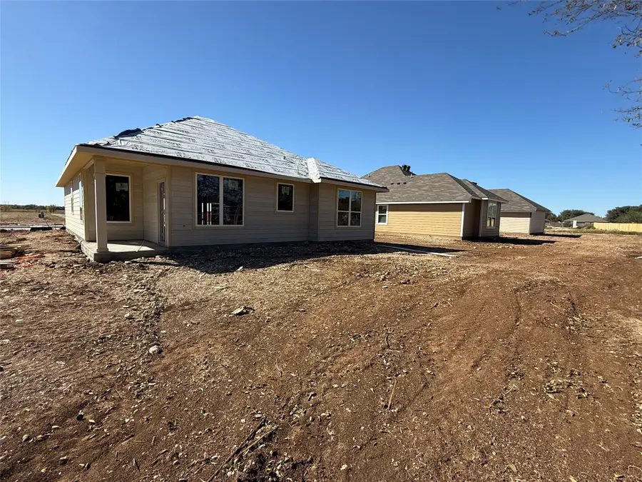 119 Adaline Bend, McGregor, TX 76657 - Image #3