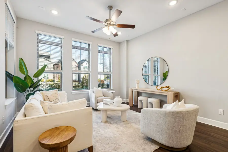 7119 Amber Grove Court, Dallas, TX 75231 - Image #2