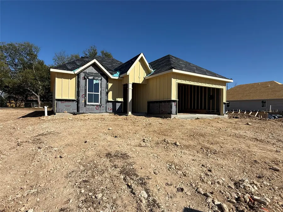 113 Adaline Bend, McGregor, TX 76657 - Image #3