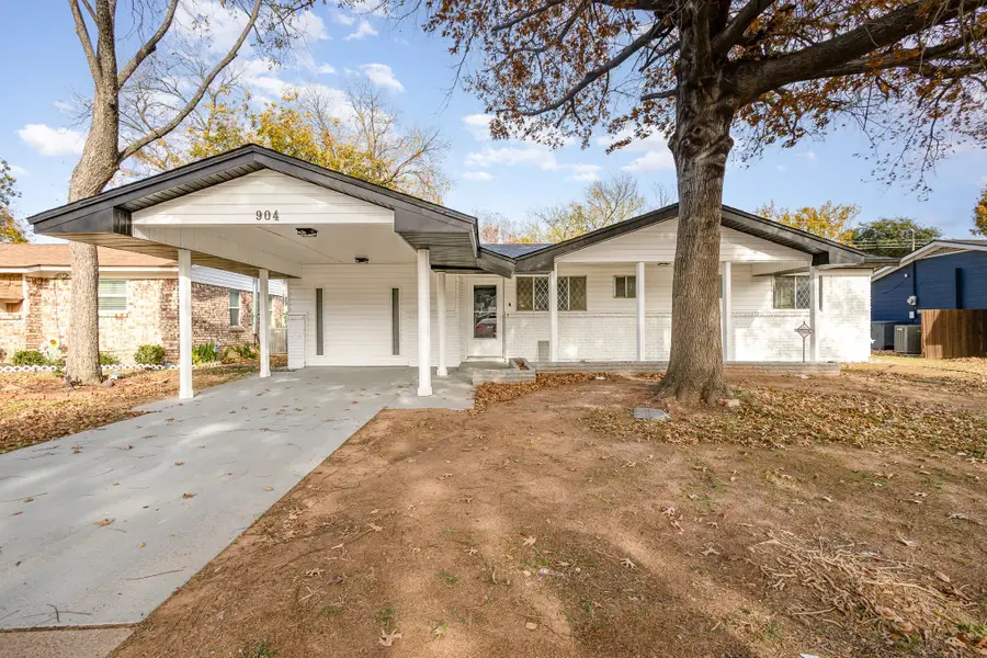 904 Dee Lane, Bedford, TX 76022 - Image #2