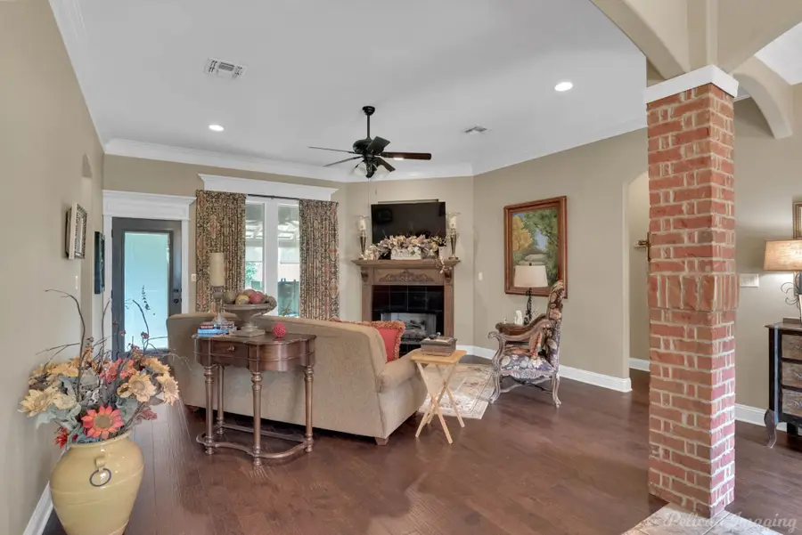 426 Remington Drive, Bossier City, LA 71111 - #2