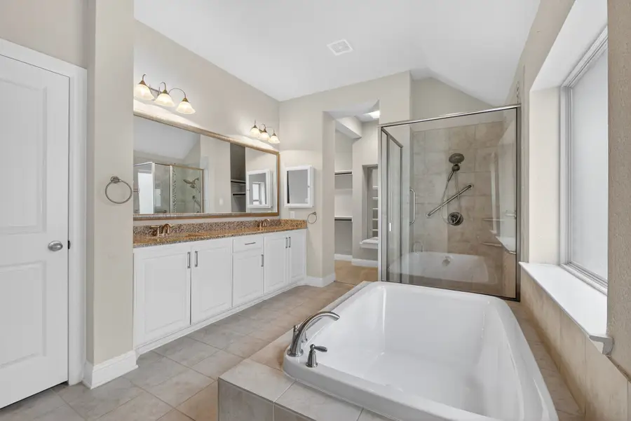 421 Fenceline Drive, Argyle, TX 76226 - Image #3