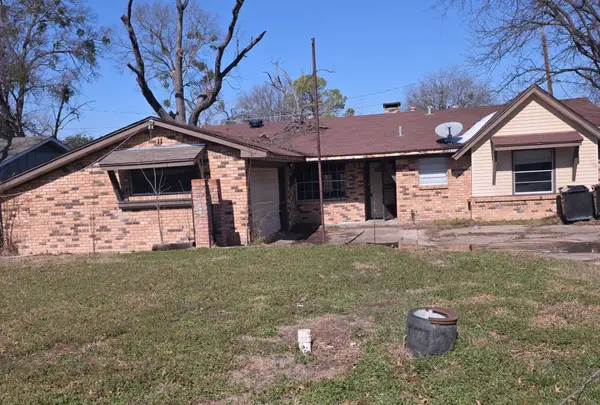 2404 Beverly Drive, Greenville, TX 75402