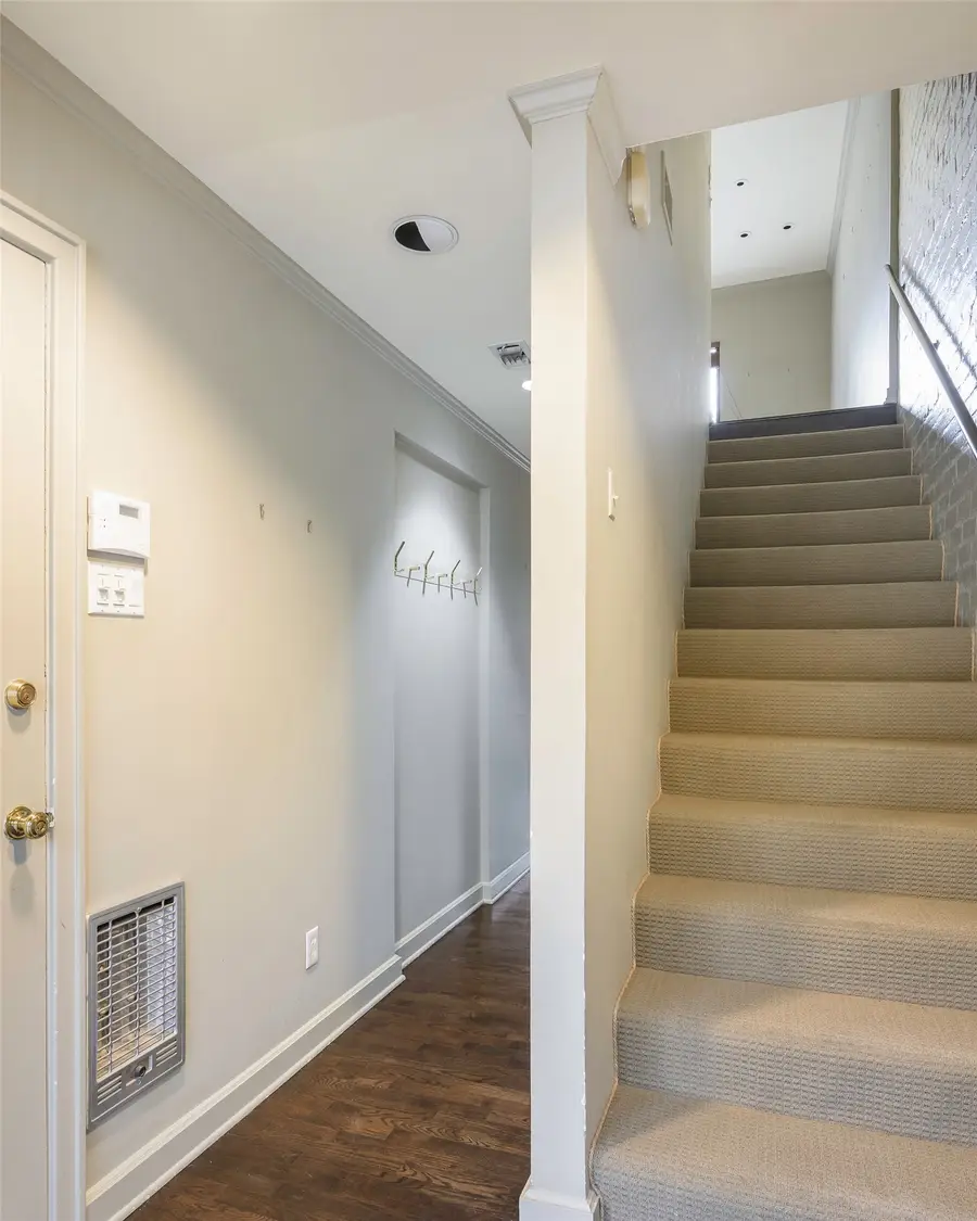 4006 Buena Vista Street, Dallas, TX 75204 - #2