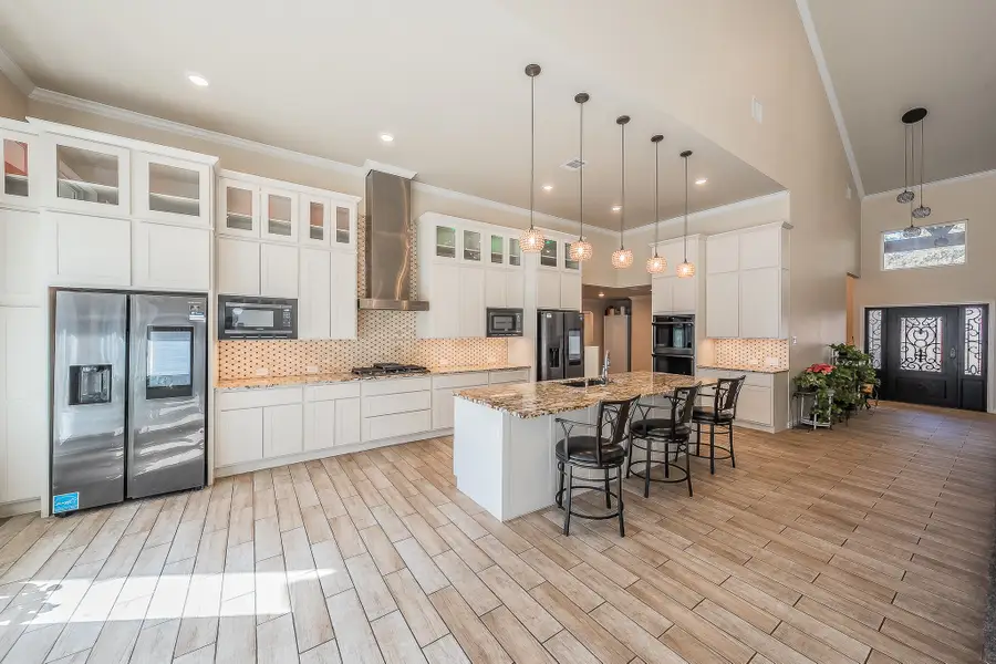 6012 Englishoak Drive, Arlington, TX 76016 - Image #3