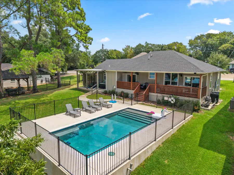 337 Admiral Drive, Gun Barrel City, TX 75156 - Image #2