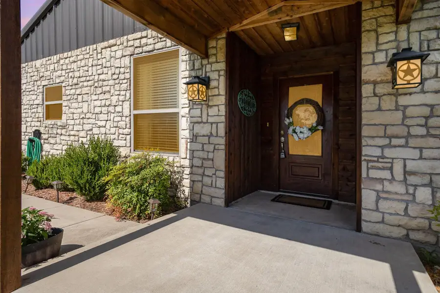 4181 County Road 2206, Greenville, TX 75402 - Image #3