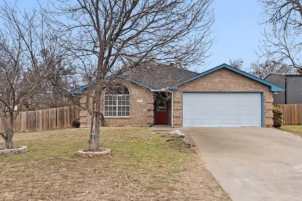 323 Sage Trail, Springtown, TX 76082