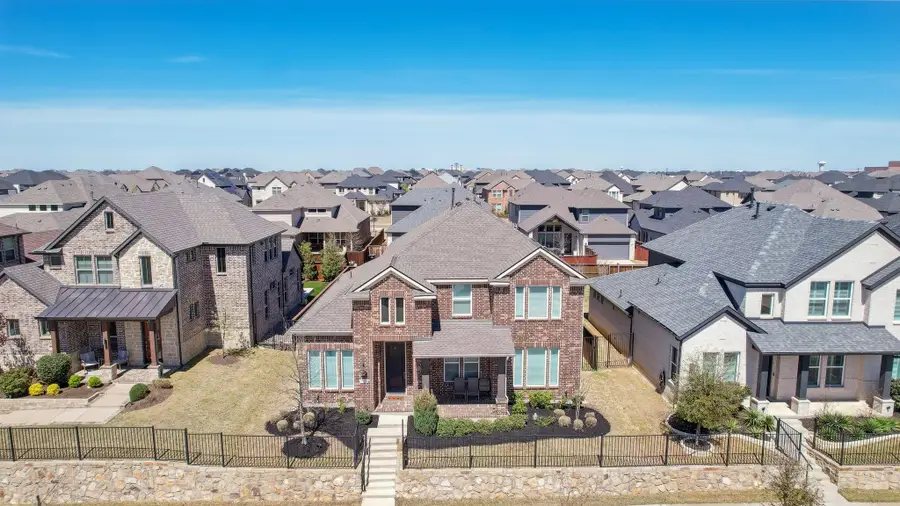 2172 Poppyvine Road, Frisco, TX 75033 - Image #2