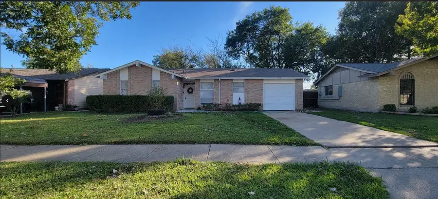 914 Shorehaven Drive, Garland, TX 75040 - Image #2
