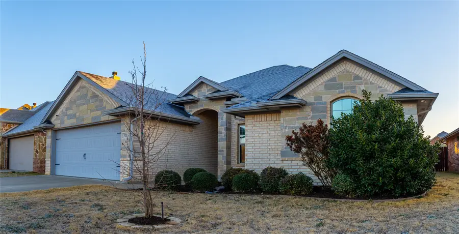 3115 Main Street, Granbury, TX 76049 - #2