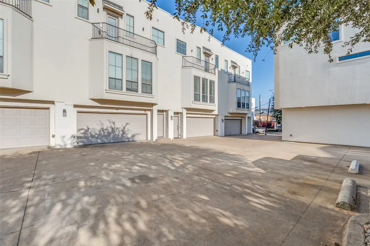 2100 N Fitzhugh Avenue #O, Dallas, TX 75204 - #1