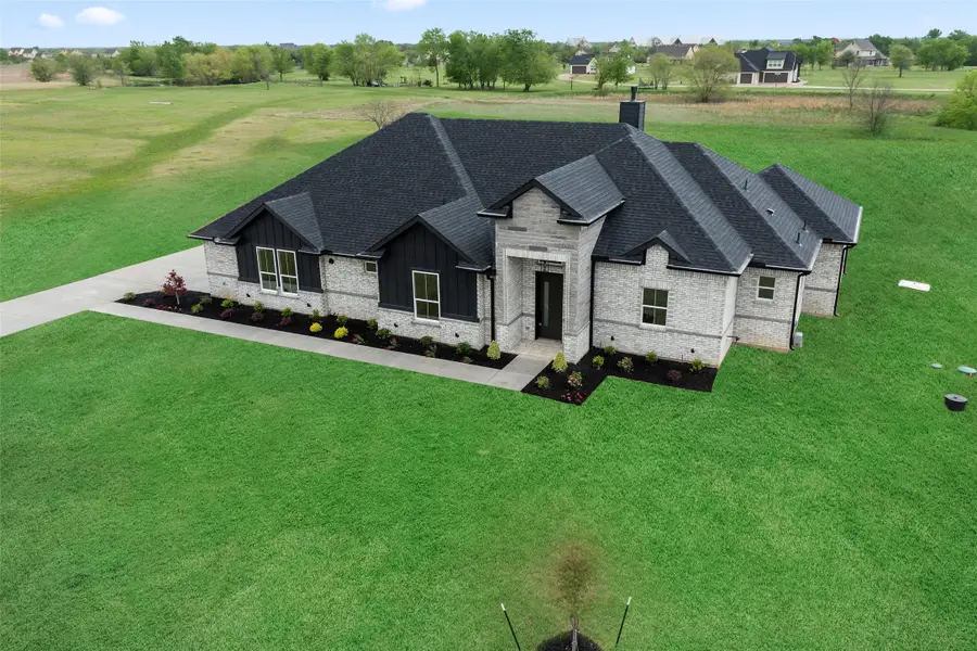 1000 Canyon Lake Road, Wills Point, TX 75169 - #2