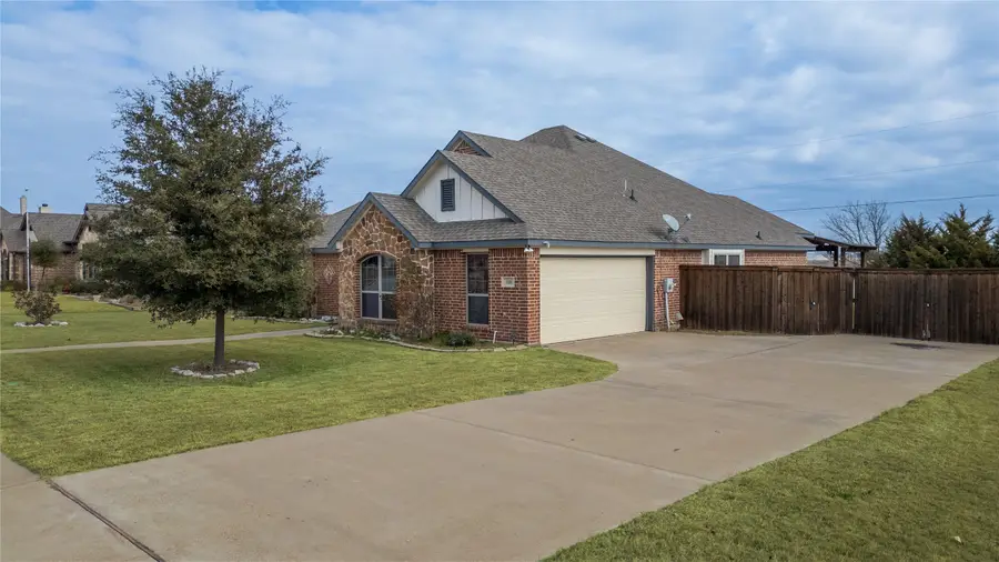 110 S Meadow Drive, Ellis, TX 75125 - #2