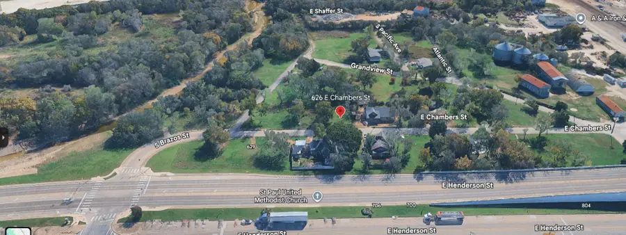 626 E Chambers Street, Cleburne, TX 76031 - #2