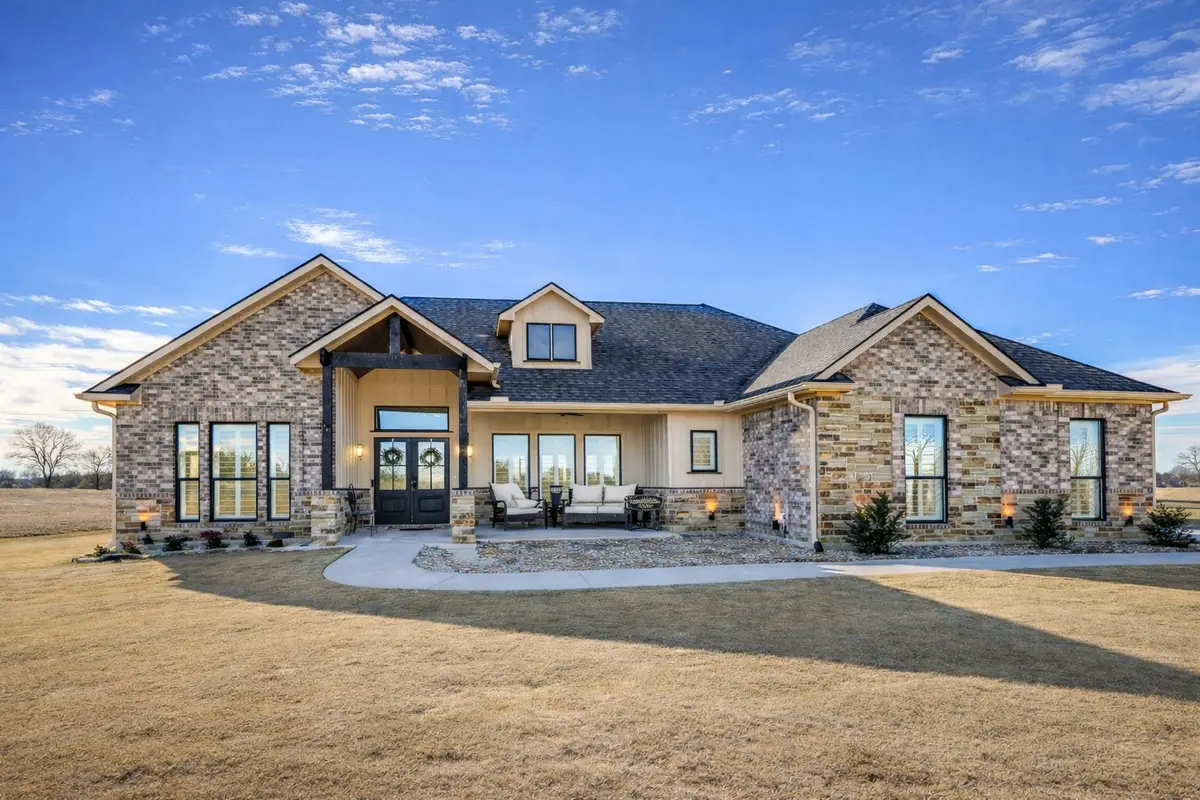 1410 S Shore Drive, Bonham, TX 75418 - #1