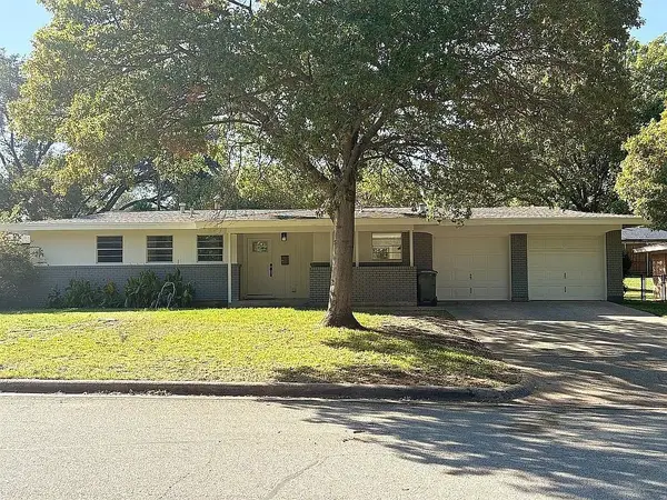 1304 Sherwood Drive, Arlington, TX 76013