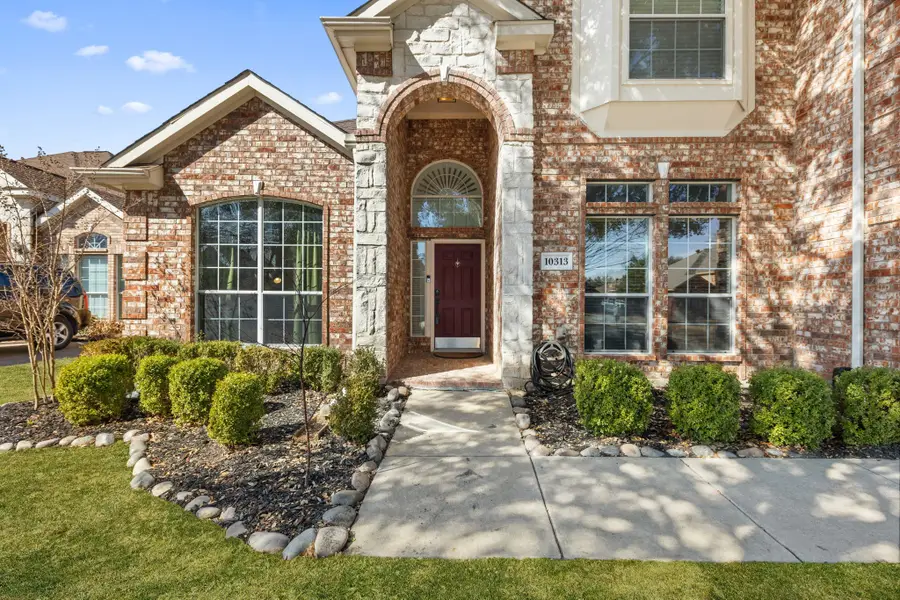 10313 Wood Drive, Rowlett, TX 75089 - Image #3
