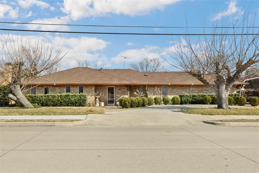2402 Scott Mill Road, Carrollton, TX 75006 - Image #2