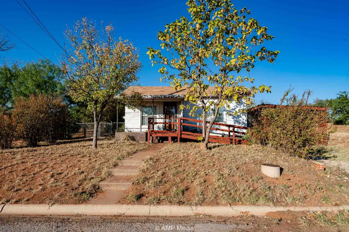 804 Fisher Street, Sweetwater, TX 79556 - #1