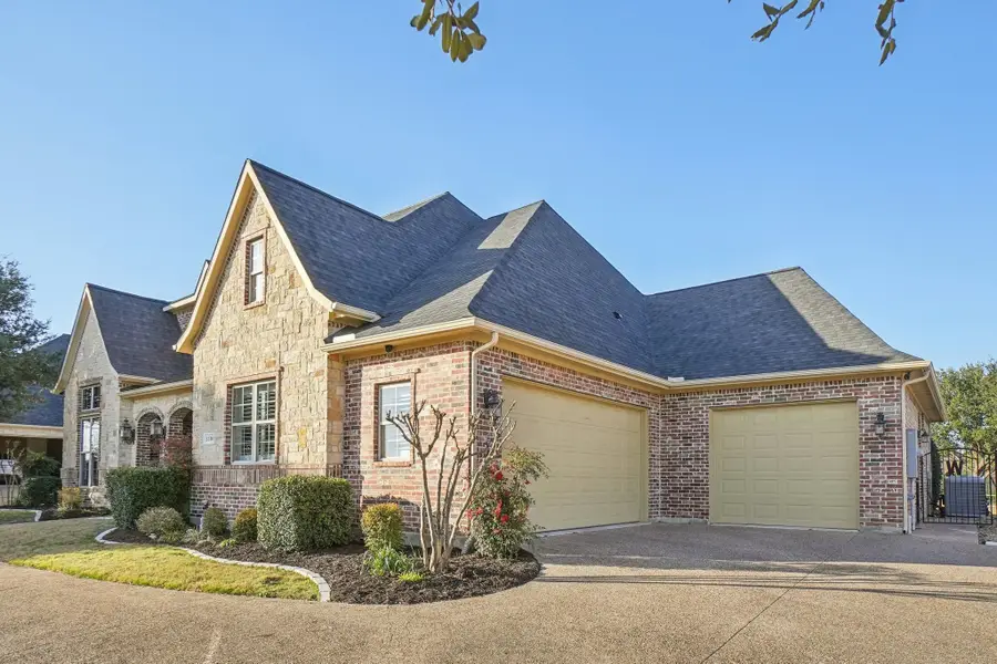 3316 Fairway Drive, Argyle, TX 76226 - Image #3