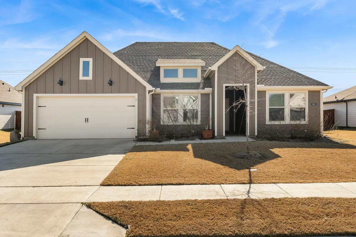 943 Buttercup Drive, Pilot Point, TX 76258 - Image #1