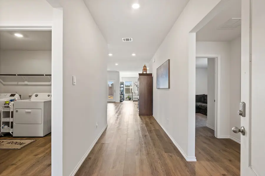 943 Buttercup Drive, Pilot Point, TX 76258 - Image #3