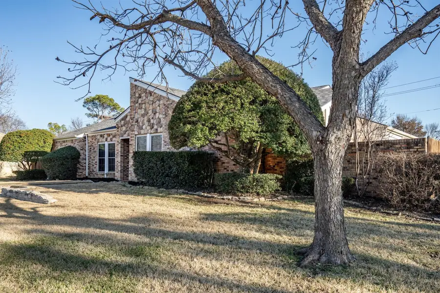 1102 Trophy Club Drive, Roanoke, TX 76262 - #3