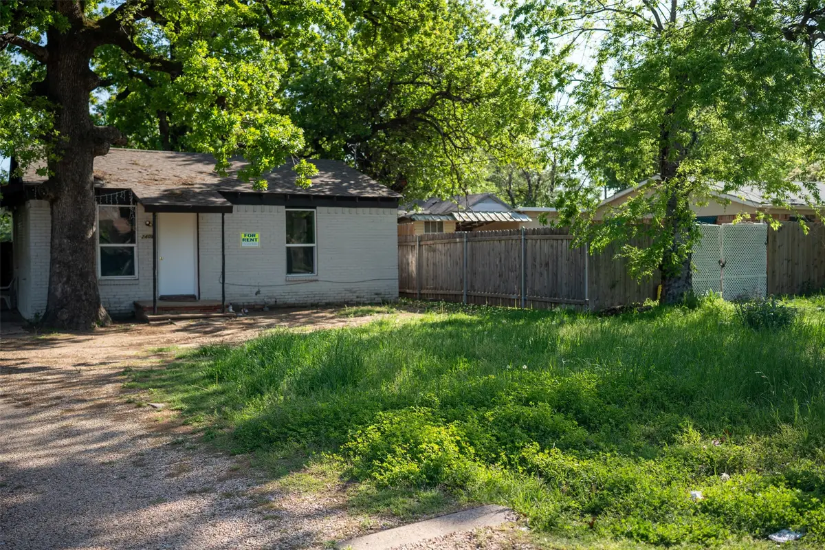 2416 Smith Avenue, Irving, TX 75061 - #1