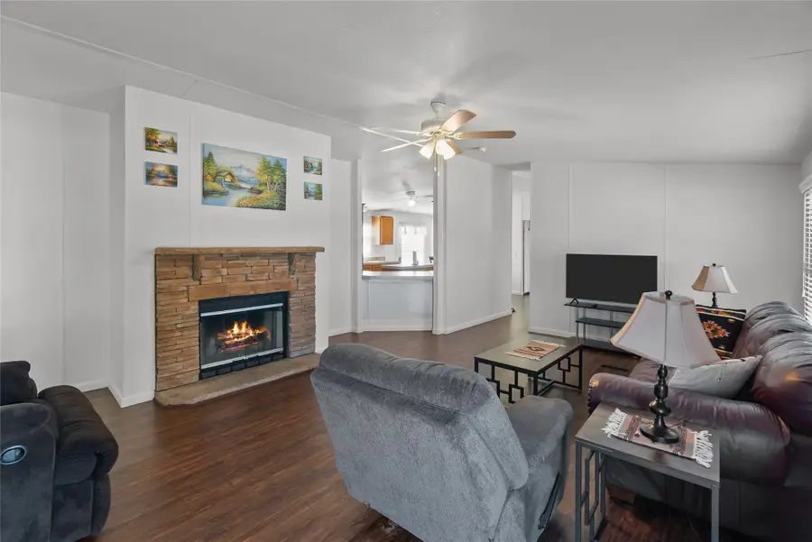 5905 Kentucky Street, Joshua, TX 76058 - #3