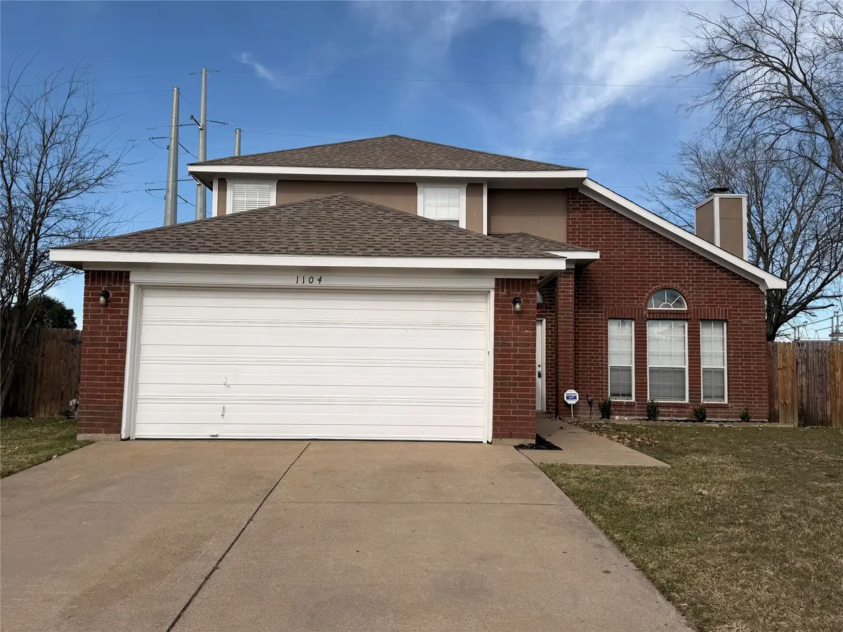 1104 Union Drive, Saginaw, TX 76131 - Image #1