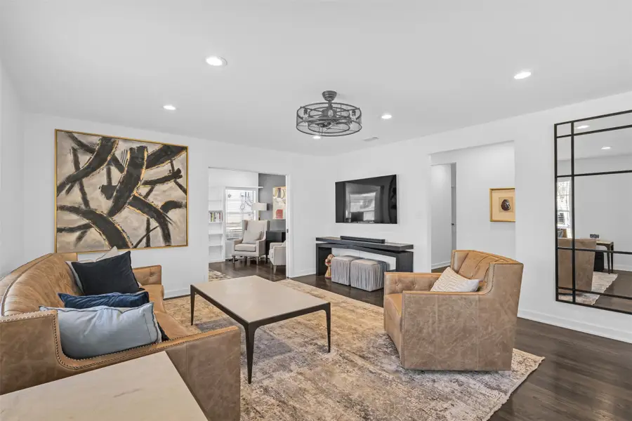 8723 Glencrest Lane, Dallas, TX 75209 - Image #3