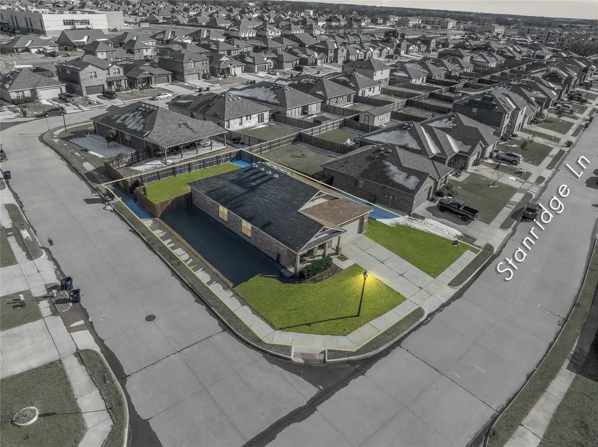 1061 Stanridge Lane, Van Alstyne, TX 75495 - #1