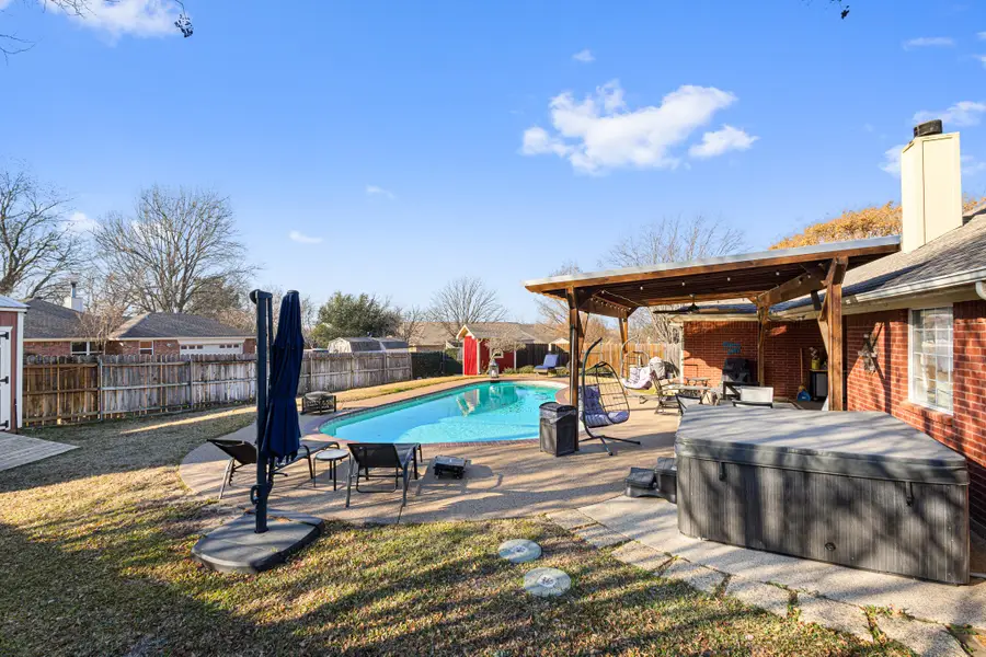 1701 Oakmeadow Drive, Decatur, TX 76234 - #2