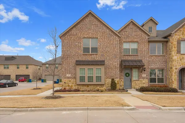 691 Vista Oaks Road, Lewisville, TX 75067