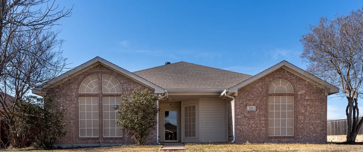 737 Summercrest Boulevard, Burleson, TX 76028 - Image #1