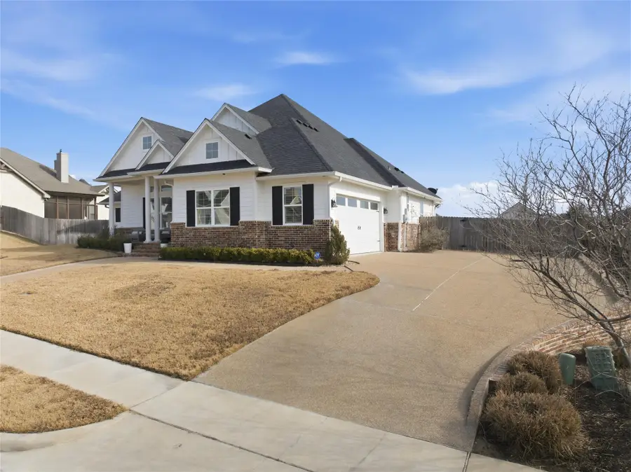 16022 Sorrento Drive, Woodway, TX 76712 - #3