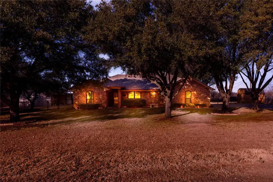 1716 Dove Lane, Crowley, TX 76036 - Image #3