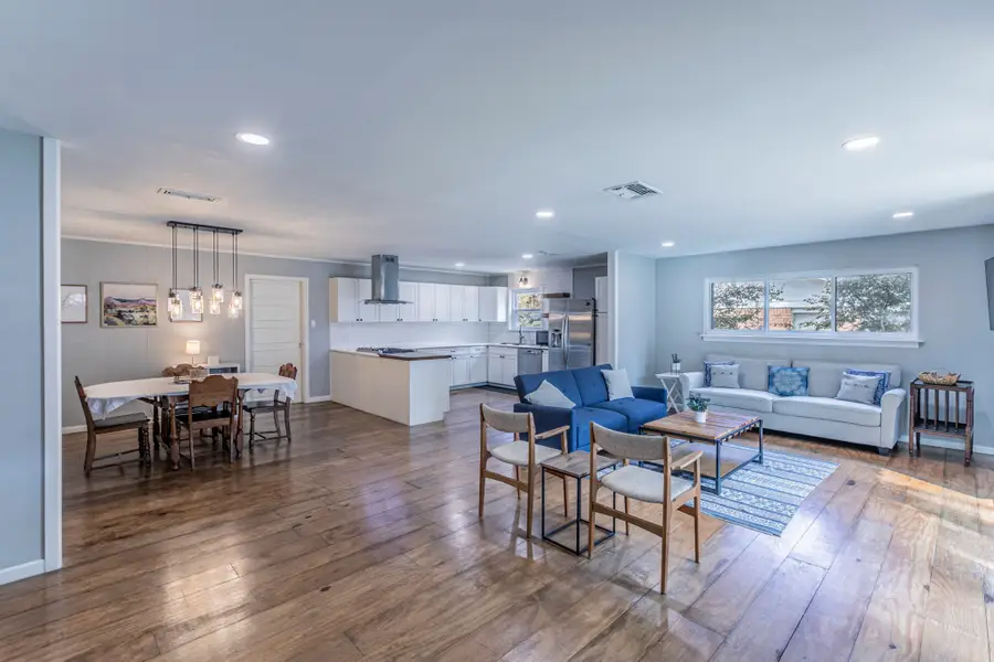 5729 Westlawn Drive, Waco, TX 76710 - Image #2