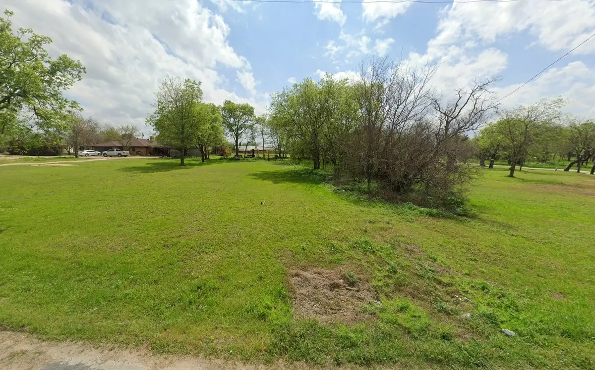404 Mark Street, Hillsboro, TX 76645 - #1