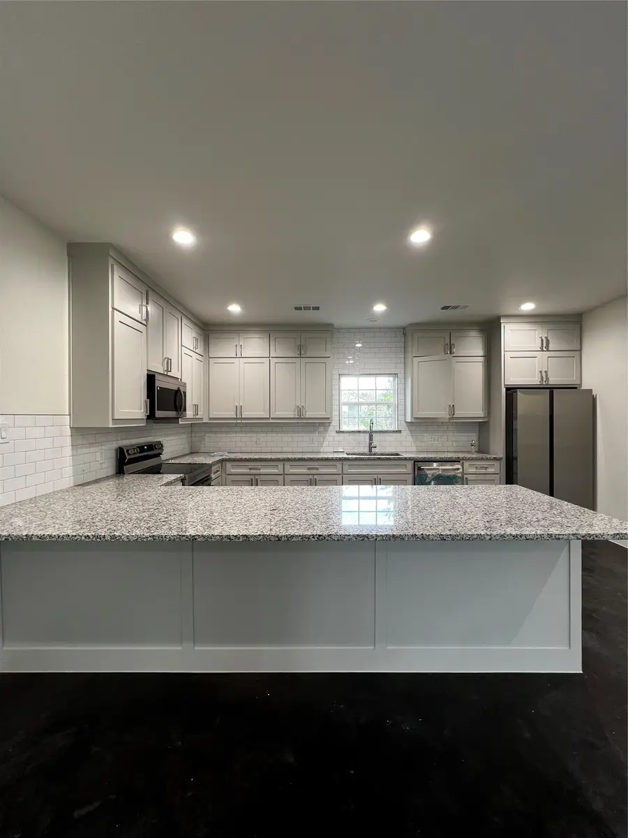 1227 Rosemary Street, Greenville, TX 75401 - #2