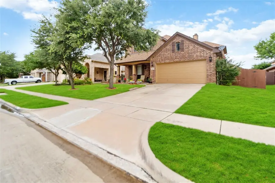 2637 Timberhollow Drive, Little Elm, TX 75068 - Image #2