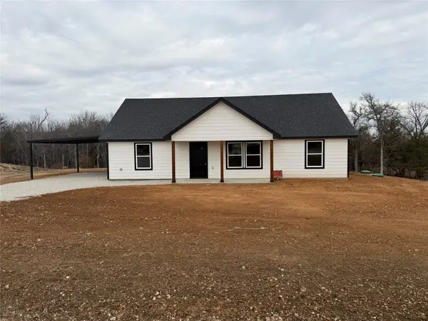 6016 Piper Anne Street, Azle, TX 76020