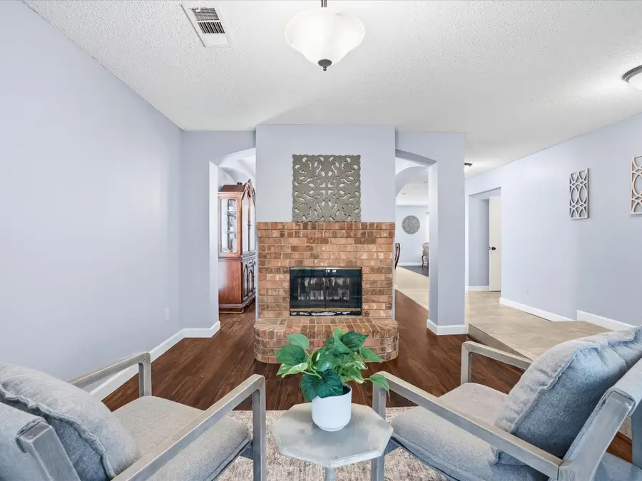 1374 Honeysuckle Lane, Lewisville, TX 75077 - #3