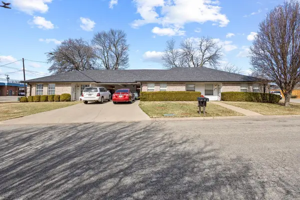 805 Peachtree Place, Sherman, TX 75090