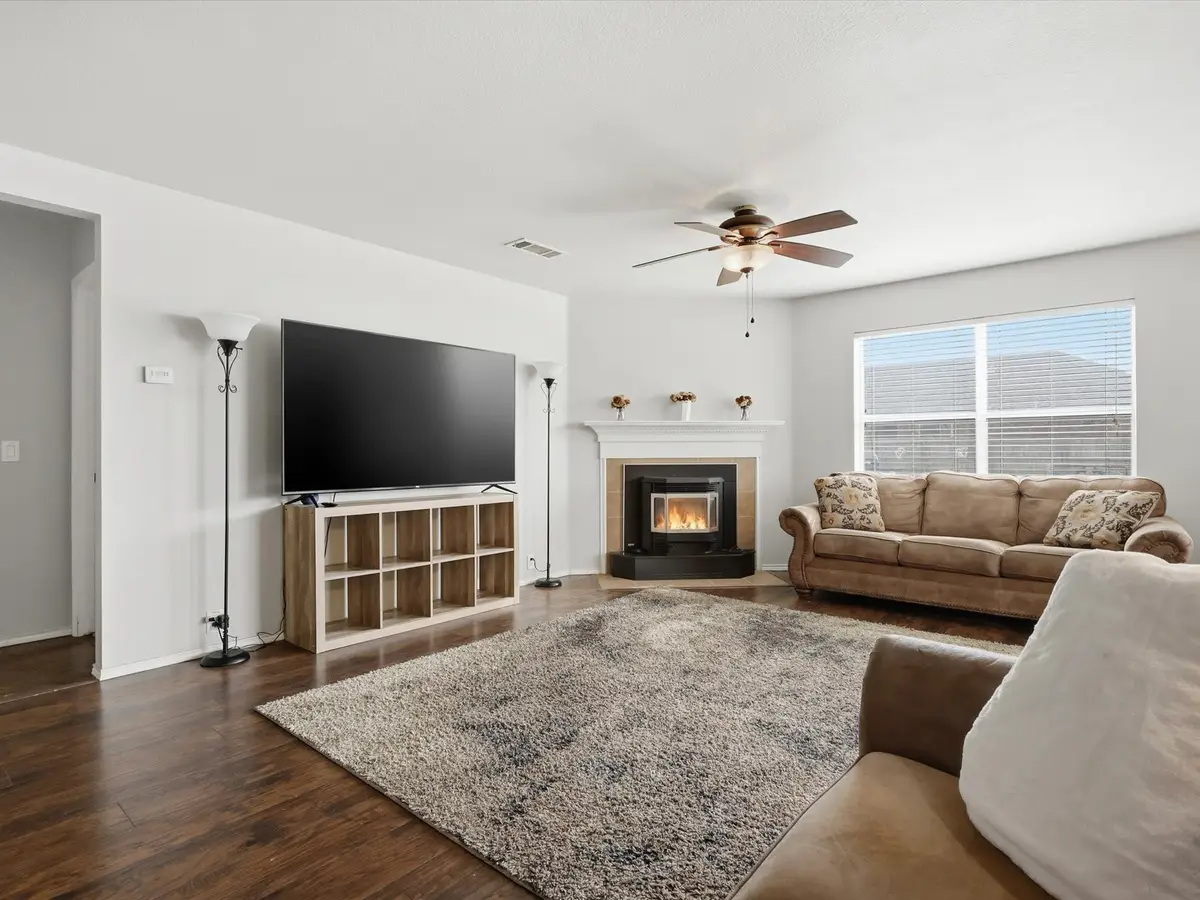 9008 Yosemite Trail, Cross Roads, TX 76227 - #1