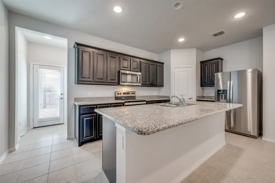 632 Coleman Street, Aubrey, TX 76227 - #2