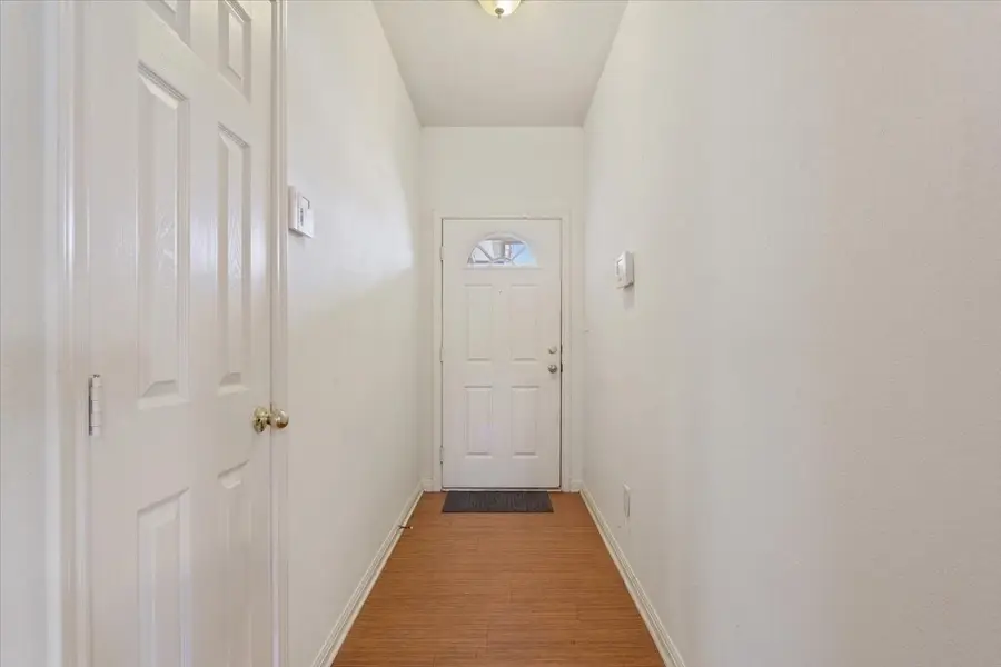 400 Wildcat Drive, Lacy Lakeview, TX 76705 - #3