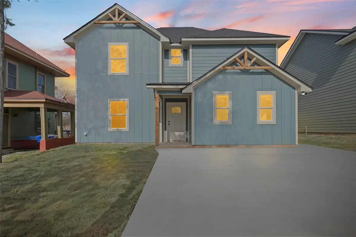 1909 Sanger Avenue, Waco, TX 76707 - Image #1