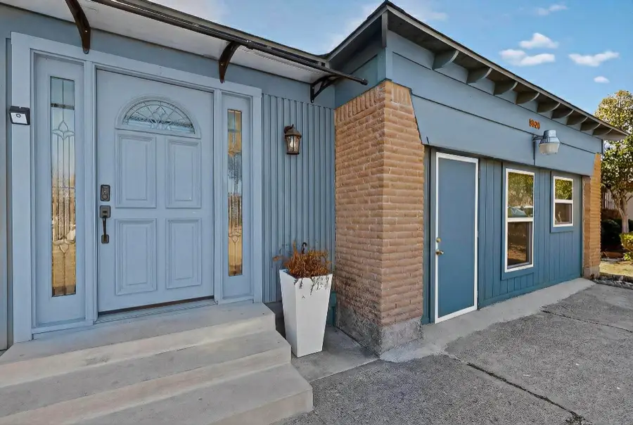 9526 Castlefield Drive, Dallas, TX 75227 - #2